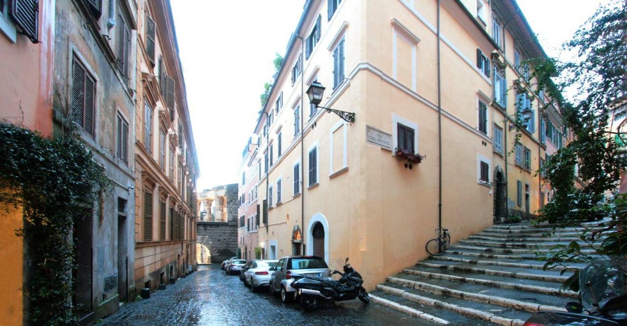 Roma Center Fori Imperiali Raffy'S Charming Suite Exterior photo